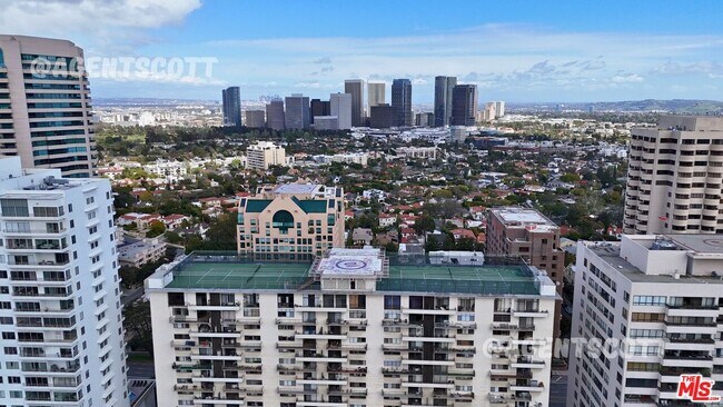 Foto del edificio - 10535 Wilshire Blvd