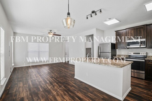 Photo - 820 Rose St., Unit B - Charming 1 Bedroom, 1 Bathroom Unit in Denton, TX! Apartment