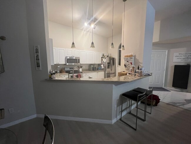 Foto del edificio - 2761 Citrus Lake Dr