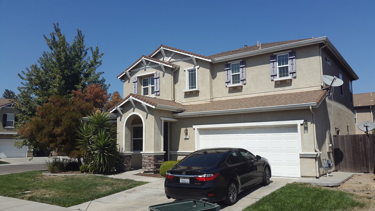 2201 Driftwood Park Dr, Modesto, CA 95355 House Rental in Modesto, CA