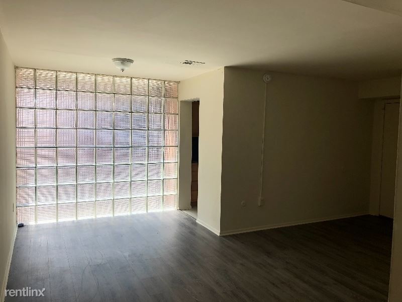 Primary Photo - 2 br, 1.5 bath Townhome - 709 South St A U...