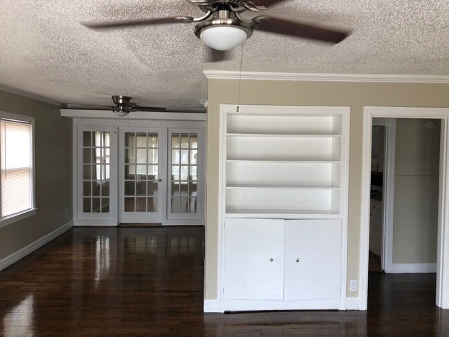 Building Photo - 2426 32nd St