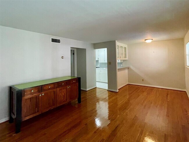Foto del edificio - 3420 Mt Vernon St