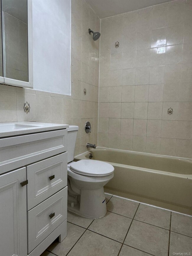 Foto del edificio - 795 Linwood St