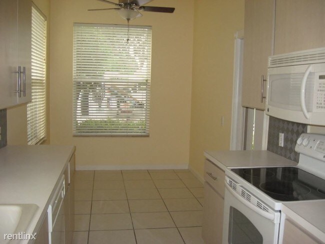 Foto del edificio - 3 br, 2 bath House - 102 Hampton Cir