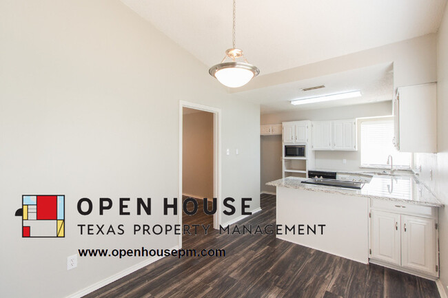 Building Photo - 4301 Woodbine St Flower Mound