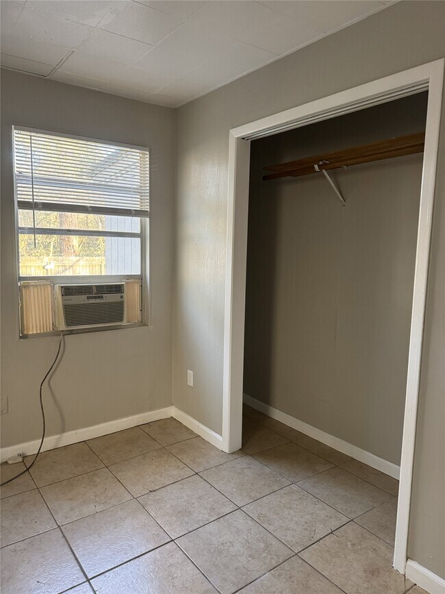 Foto del edificio - 705 Smokey River Bend