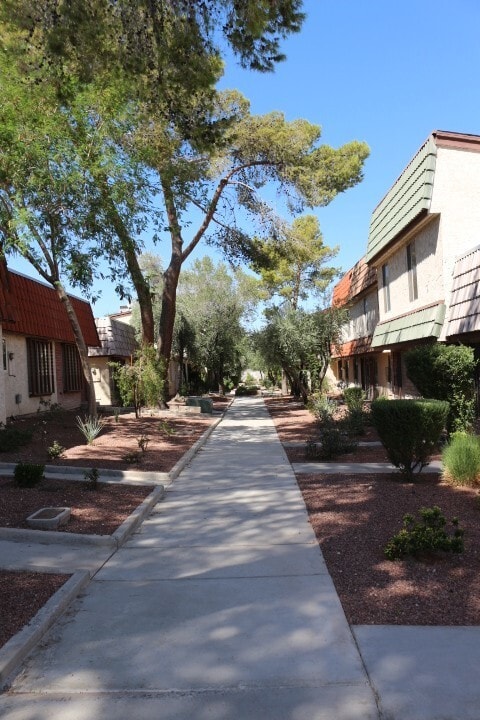 Building Photo - 3955 Visby Ln