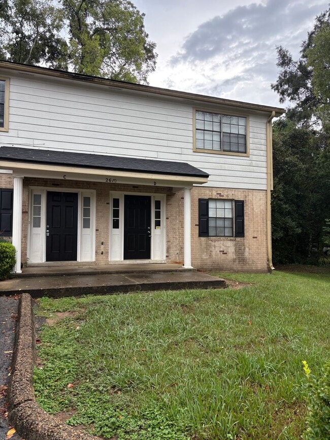 Building Photo - 2610 Old Bainbridge Rd
