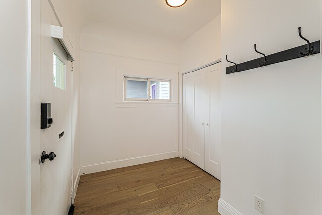 Foto del edificio - 3010 Linden St