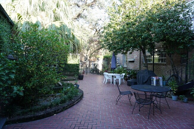 Foto del edificio - State Street Apartments