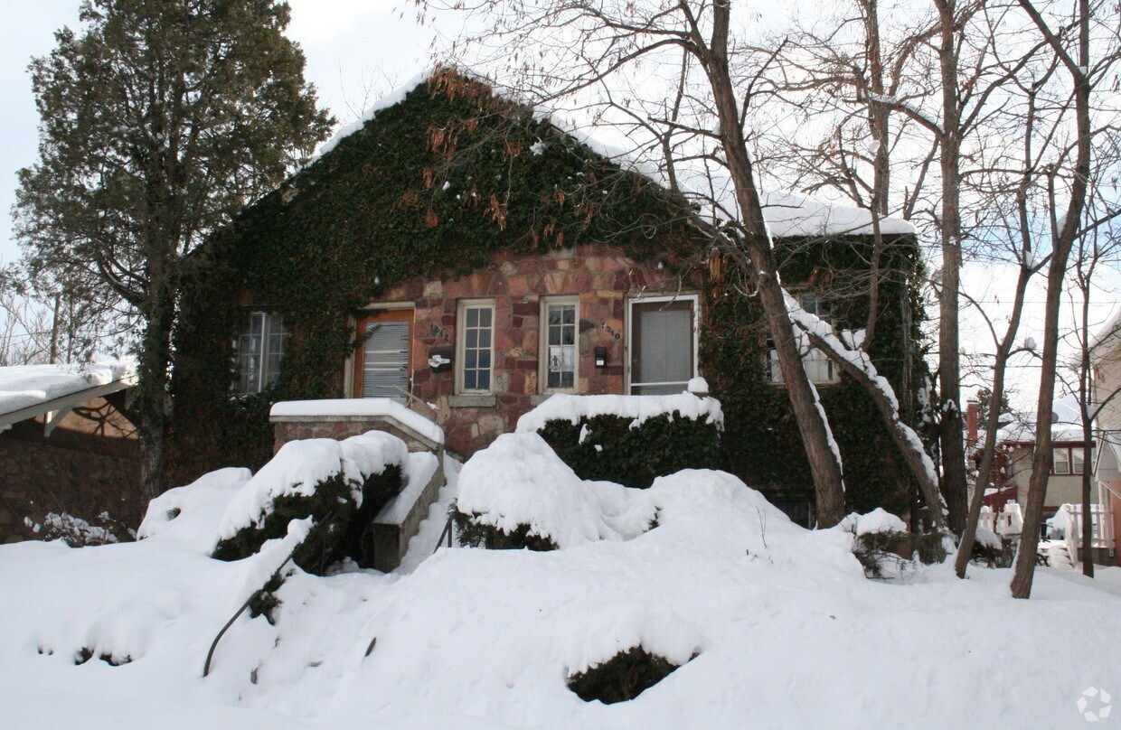 Foto principal - 1008-1014 Pleasant St