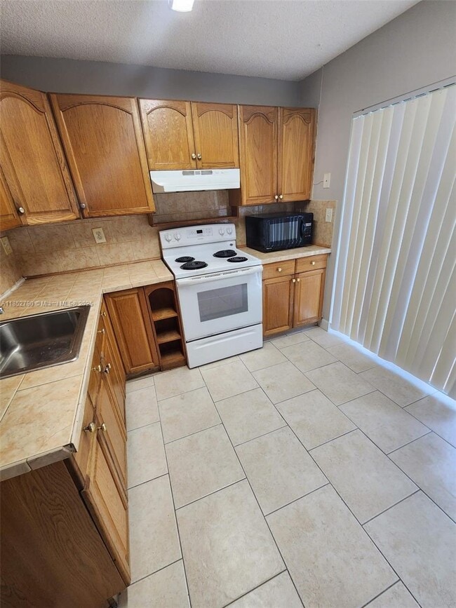 Foto del edificio - 10521 SW 207th St