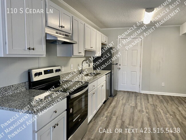 Photo - 110 S Cedar Ln Apartment