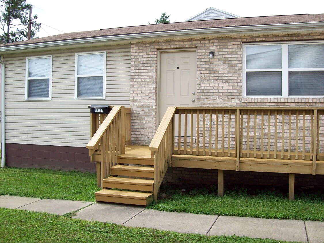 1119 24th St Unit A, Parkersburg, WV 26101 Apartments in Parkersburg