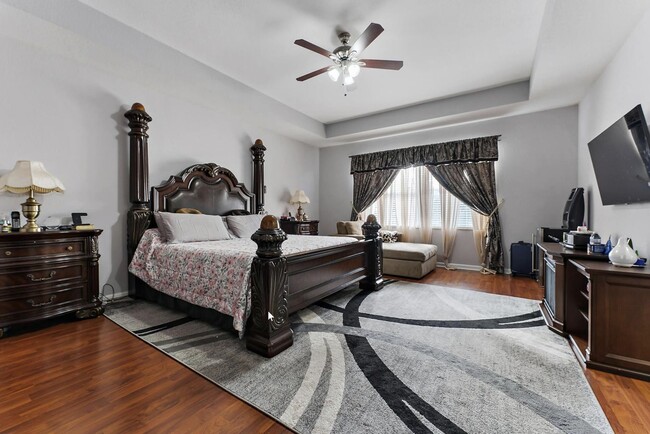 Building Photo - 206 Gazetta Way