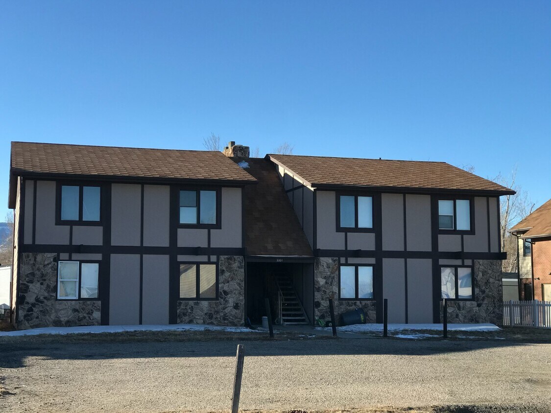 Foto del edificio - 3331 Provence Ct