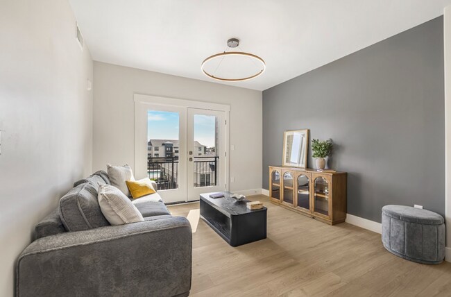Foto del edificio - Lincoln Crossing Apartments Unit 1305