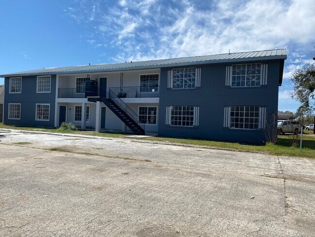 Building Photo - 2206 Bancroft Street, Unit 2