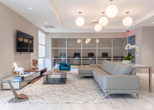 Community Room - Verbena