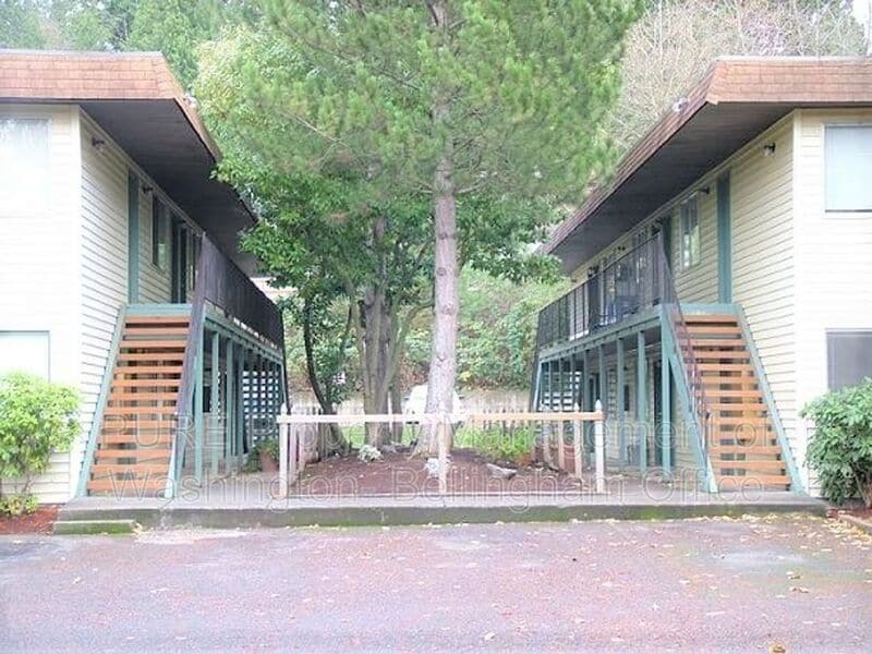 Primary Photo - 1500 Lincoln St 11