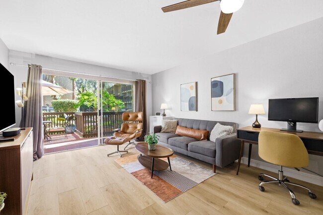 Foto del edificio - 6202 Friars Rd