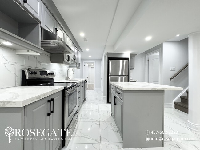 Building Photo - Modern 2-Bedroom Basement Apartment with H...