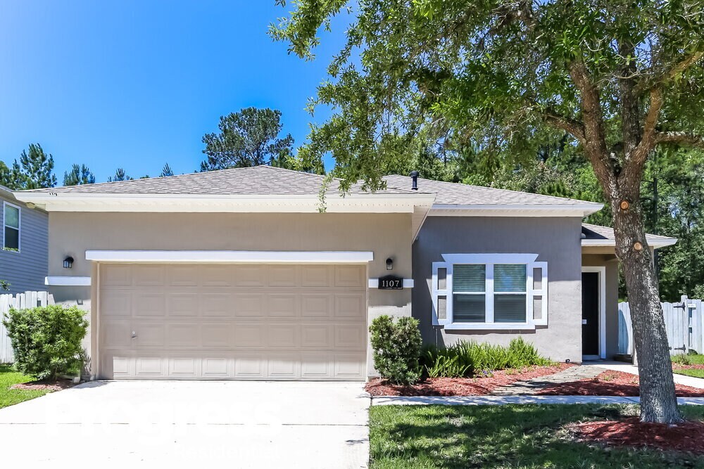 1107 Morning Light Rd, Jacksonville, FL 32218 House Rental in