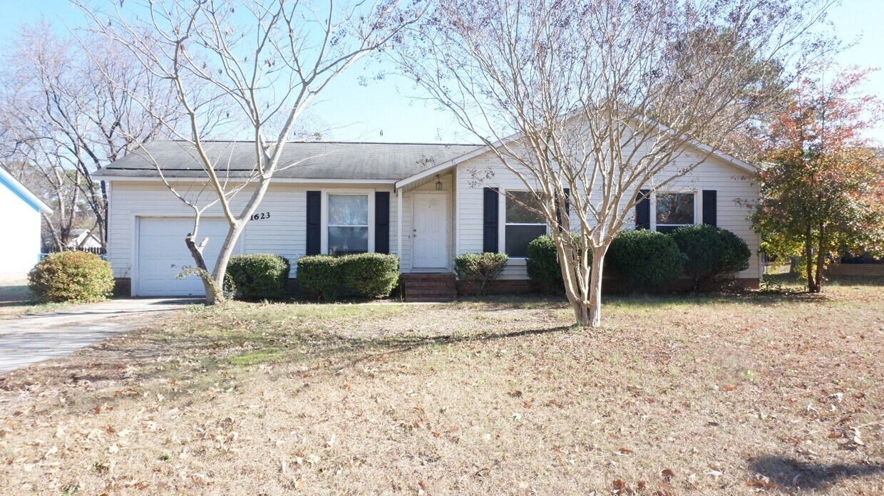 Primary Photo - 1623 Lawhorne Dr