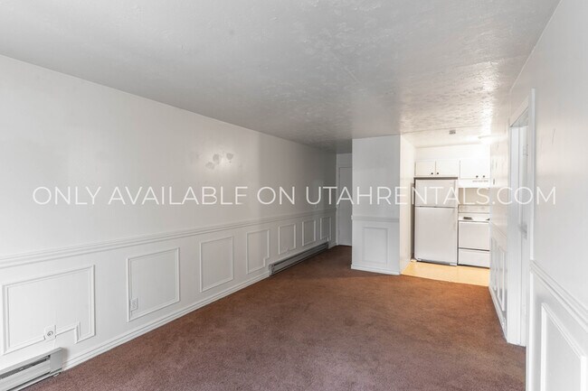 Foto del edificio - 4370 S Highland Dr