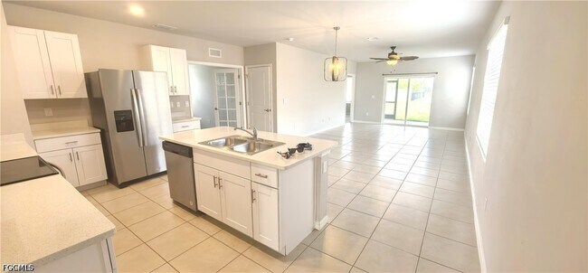 Building Photo - 18540 Cronin Sand Ln