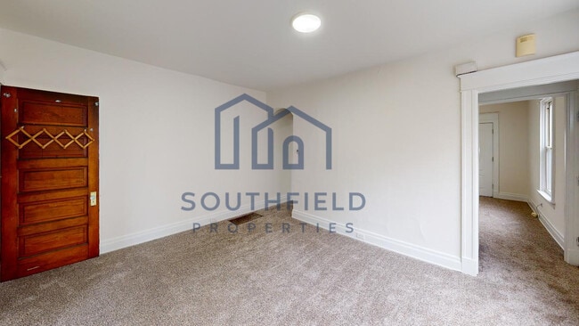 Foto del edificio - 1846 Lincoln Ave