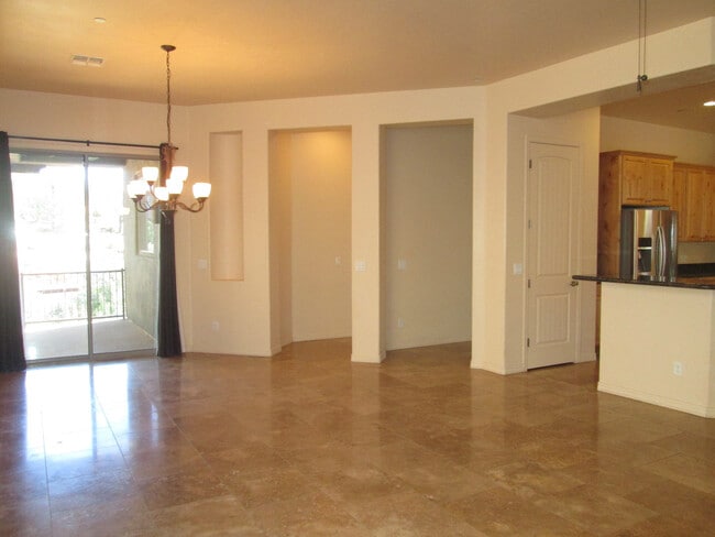 Building Photo - Unfurnished, 1-year long-term rental