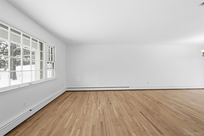 Foto del edificio - 1618 Morningview Dr