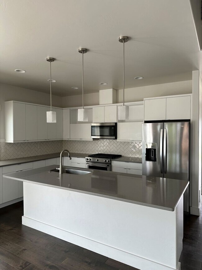 Foto del edificio - Beautiful  4 bedroom home in Woodland Park...