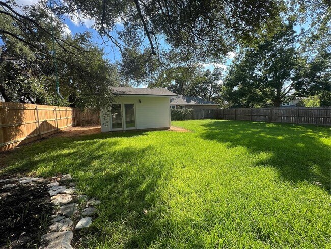 Foto del edificio - 16609 Black Kettle Dr