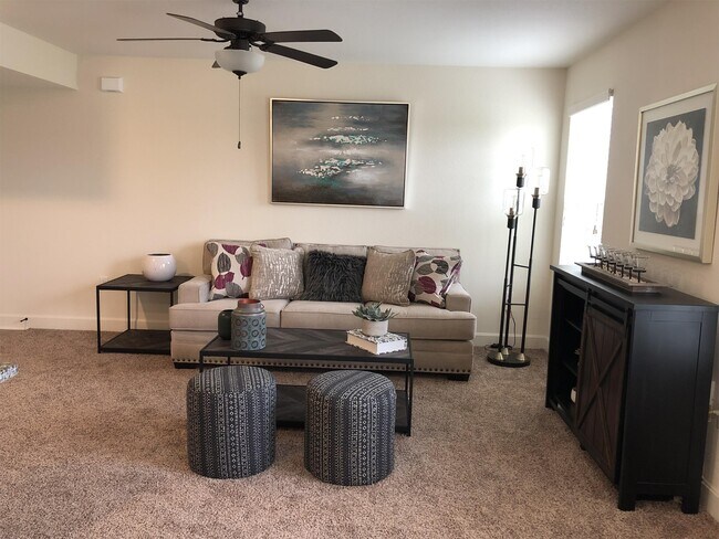 Foto del edificio - 19535 Mulberry Ln