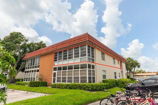 Foto del edificio - 26 Pine Arbor Ln