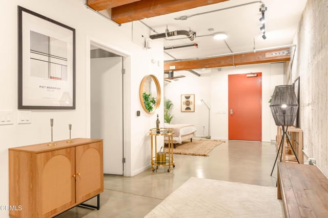 Foto del edificio - 530 S Hewitt St
