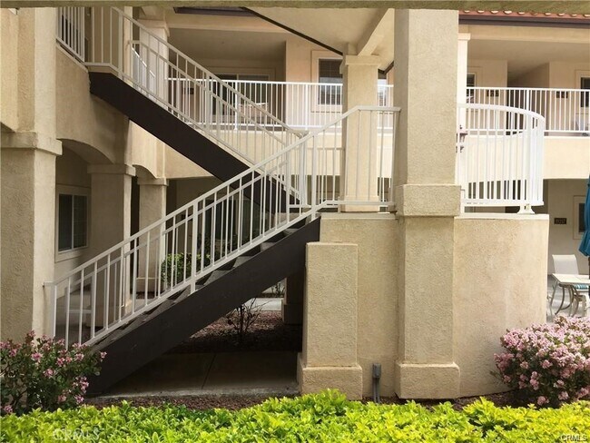 Building Photo - 19255 Palo Verde Dr
