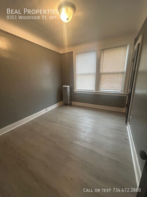 Foto del edificio - 9351 Woodside St