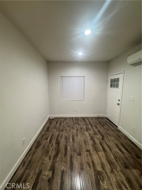 Foto del edificio - 8019 Natick Ave