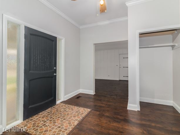 Building Photo - 3 br, 2 bath House - 6517 Taylor Drive