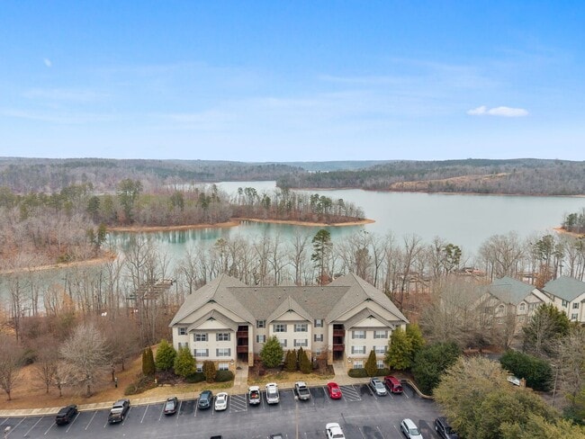 Foto del edificio - 1131 Harts Ridge Dr