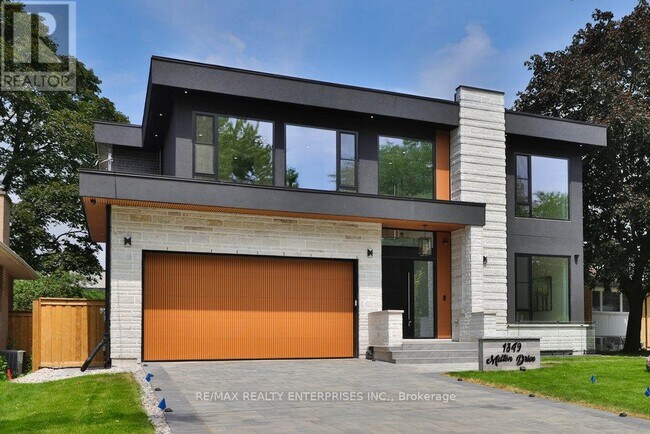 Building Photo - 1349 Melton Dr