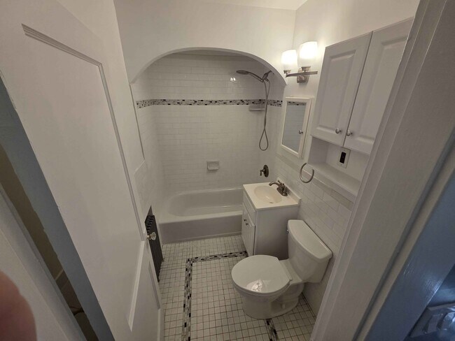 Foto del edificio - 14 Seagirt Ave