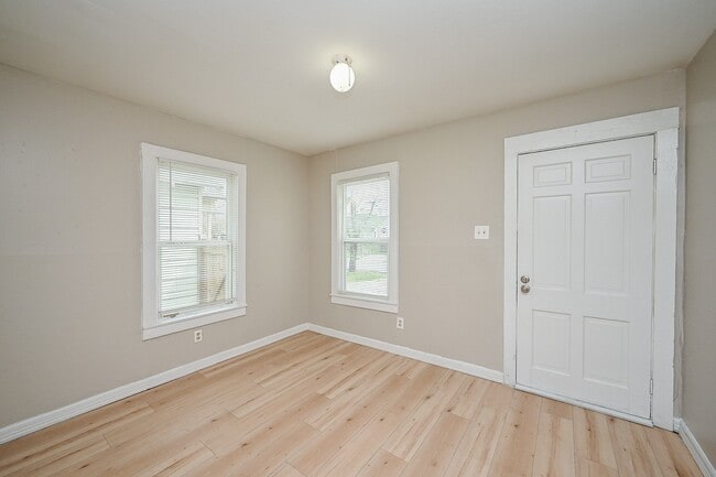 Foto del edificio - 2713 Gregg St