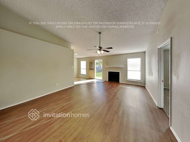 Foto del edificio - 308 Iberis Dr