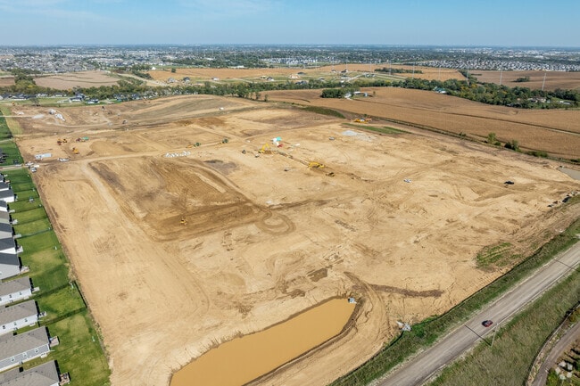 Building Photo - Teal Ridge Village