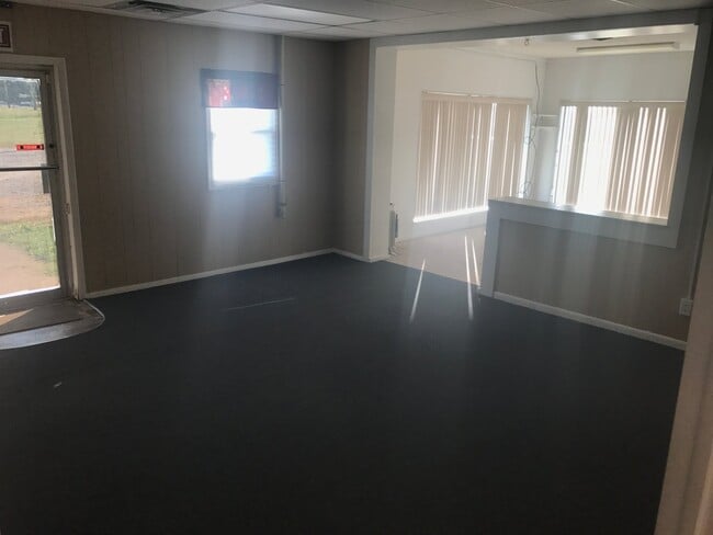 Foto del edificio - 139 Stonecreek Rd NW